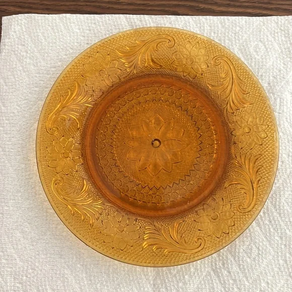 Vintage antique depression glass plate, saucer, and cup three-piece set - Picture 2 of 11